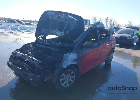 2014 Hyundai Accent Gls z USA, uszkodzony, nr VIN KMHCT4AE0EU596468